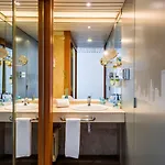 Hotel Exe Coruna 4*
