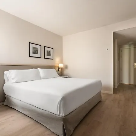 Exe Coruna ホテル 4*