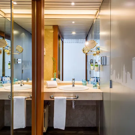 Hotel Exe Coruña 4*