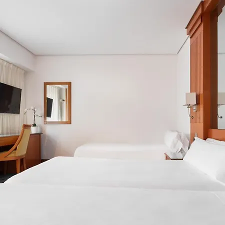 Hotel Exe Coruña 4*